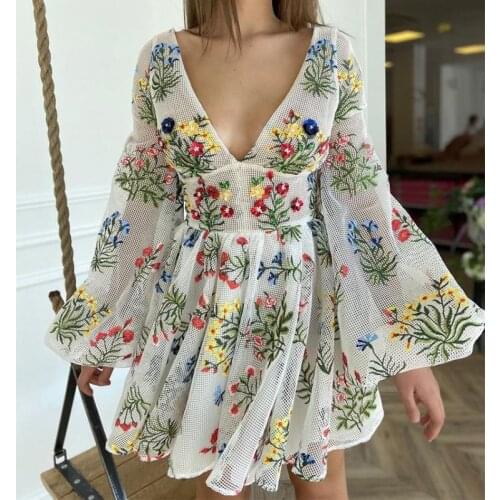 Boho Sexy Cute Lantern Sleeve Dresses Sexy Deep V-Neck Mesh Flower Embroidery Vinatge Women Holiday Mini Dress 2021 Summer