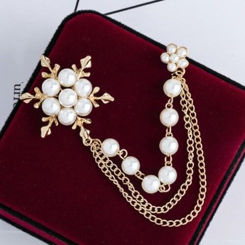 Pearl Snowflake Chain Tassel Brooch Fashion Chain Women Chain Brooch Jewelry