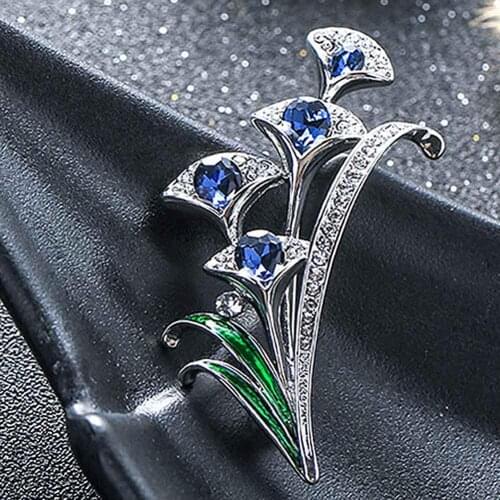 Elegant Lady Rhinestone Faux Pearl Flower Leaf Brooch Pin Suit Lapel Badge Decor Brooch Pin Suit Lapel Badge Decor Brooch Pin Su