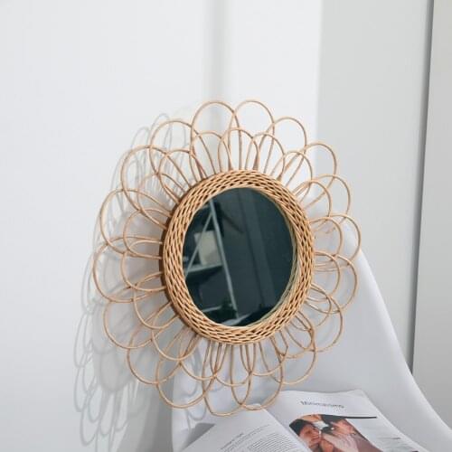Decor Hanging Mirror Rattan Sunflower Shape Design Wall Decoration Accessories Mirror Decor Boho Style Dressing Makeup Mirrors