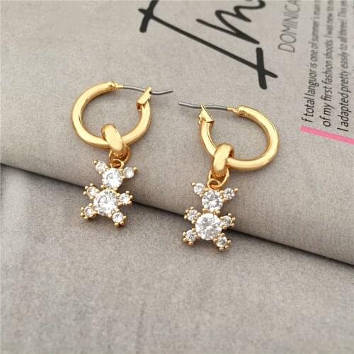 Super Cute Gold Color Plating Clear Cubic Zirconia Bear Charm Hoop Earrings For Women Girl Delicate Elegant Sweet Lovely Jewlery