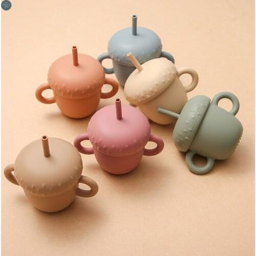 2021 New Baby Feeding Drinkware Straw Cup Mushroom Shape Infant Learning Feeding Cups Sippy Leakproof Cup for Toddlers & Kids