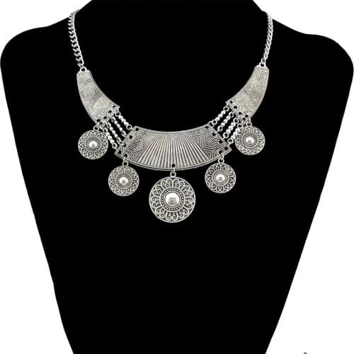 Bohemian Retro Tibatan Silver-color Plated Alloy Carved Flower Round Plates Tassel Choker Necklaces Trendy Ethnic Women Jewelry