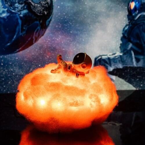 2021 Creative New LED Colorful Clouds Astronaut Lamp With Rainbow Effect As Childrens Night Light Gifts