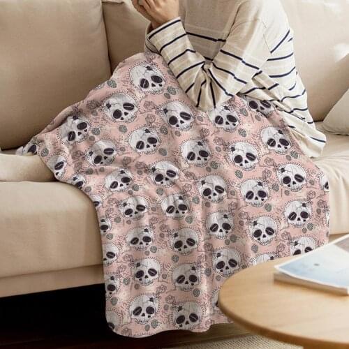 Skull Throw Blanket Halloween Traditional Mexican Sugar Day of the Dead Roses Horror Folk Pattern Warm Microfiber Blanket