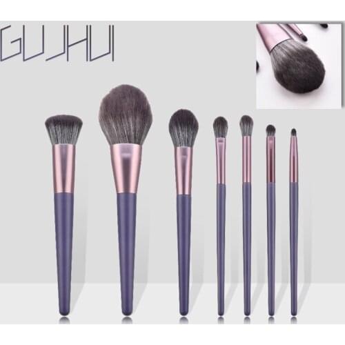 GUJHUI 7 Pcs/Set Professional Purple Makeup Brush Set Lose Powder Brush Blush Brush Wooden Handle Nylon Wool Pincel Beauty Tools