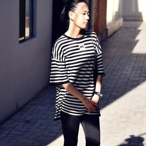 MICOCO Z1020C Literary contracted pinstripe summer thin round neck short sleeve knit