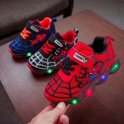 New Spiderman Led Mesh Sneakers Girls Boys Kids Luminous Glowing Sneakers Shoes for Boys Girls Lighted Led Baby Children Shoes