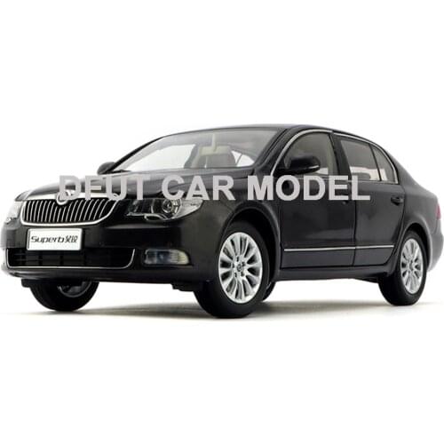 1:18 Alloy Toy Vehicles SUPERB Car Model Of Childrens Toy Cars Original Authorized Authentic Kids Toys