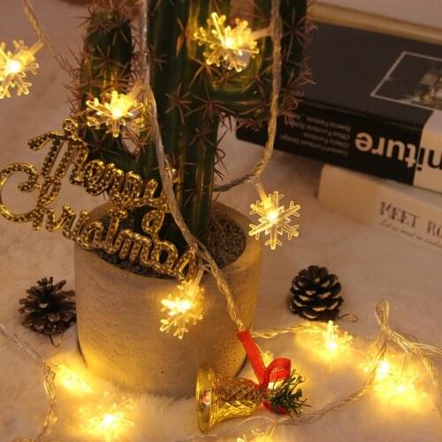 Battery Oprearted LED Snowflack Garland Lights 6M Fairy String Lamp For Home Party Holiday Christmas DIY Decoration