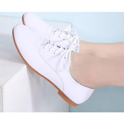 STQ 2020 Spring Women Oxford Shoes Ballerina Flats Shoes Women Genuine Leather Shoes Moccasins Lace Up Loafers White Shoes