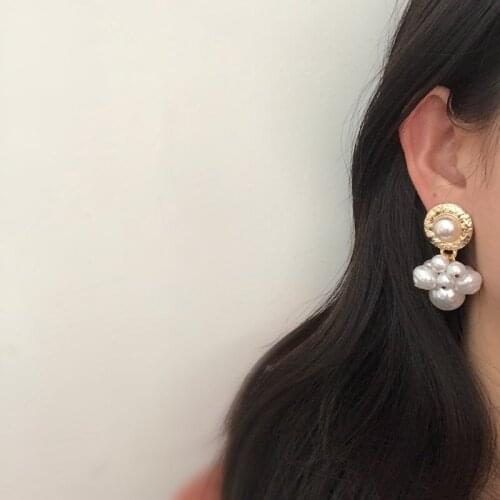 Ce-83 net red earrings of the same type simple and versatile, fashionable pearl Baroque new style