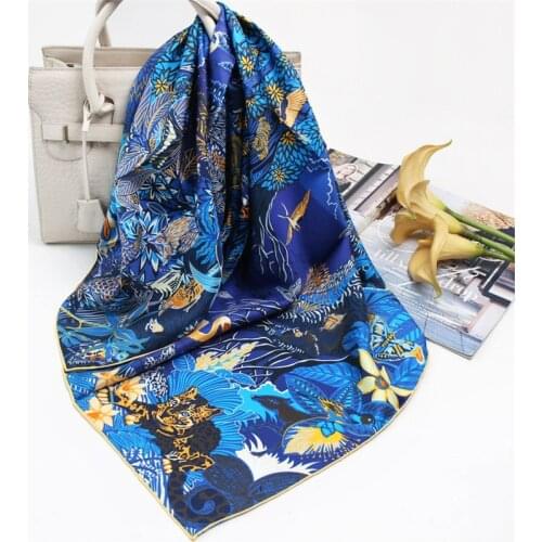 100% Pure Silk Scarf Women Forest Animals Square Scarves Wraps Head Handkerchief Wholesale Hijabs Silk Foulards Bandana 90x90CM