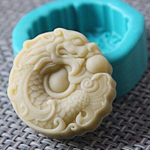 DIY Soap Mold 3D Dragon Embossment Pattern Soap Mould Silicone Soap Making Tools Plaster Aroma Clay Art Crafts