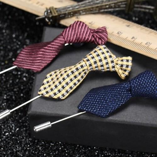 Fashion Luxury Men Stripped Tie Shape Brooch For Suit Shirt Collar Decor Vintage Brooches Metal Pin Male Jewelry Accessories