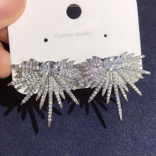 2020 new Punk Style Spike Shape Earring Pave Cubic Zirconia brinco stone Sparkly Star Galaxy Stud Earrings Clear