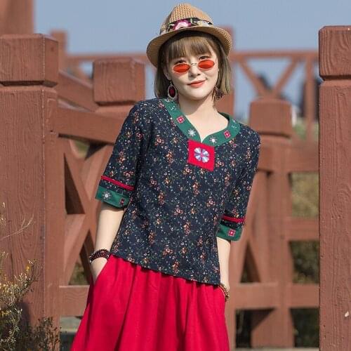 2021 New Spring Summer Women Half Sleeve Loose Blouse High Quality Ethnic Style Embroidery Floral Cotton Linen Shirt