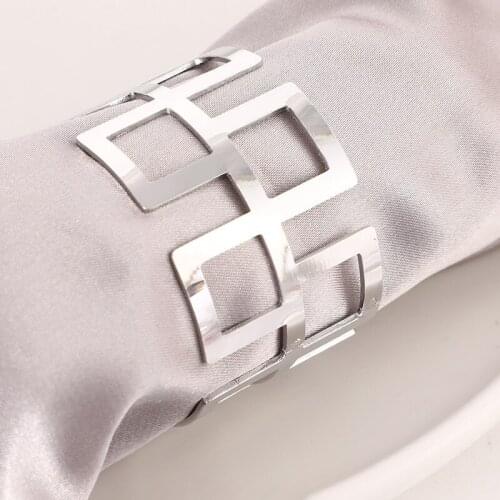 12PCS/Metal Napkin Ring Rome Creative Great Wall Shape Non-stainless Steel Napkin Holder Desktop Decoration for Party Decoration