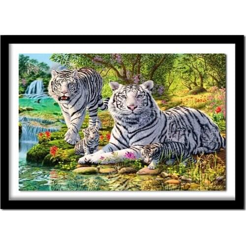 DIY Rhinestone plastic crafts painting diamond Tiger family animal Square diamond painting cross stitch full diamond embroidery