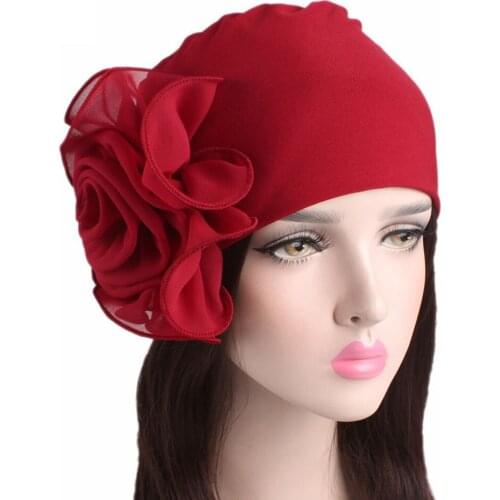 Beanie Hat Cancer Patients Women Retro Big Flowers Hat Winter Brim Hat Cap Funny Pile Cap Breathable Headwear turbante feminino