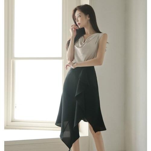 Fashion sleeveless loose shirt new arrival elegant black asymmetrical skirt 2 pieces sexy high quality work style cute women set