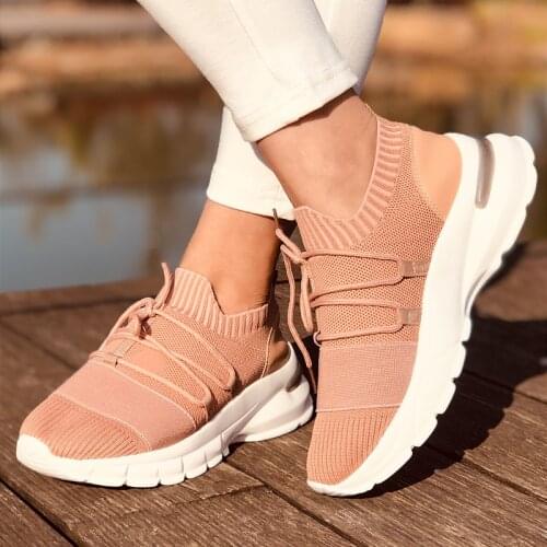 Lightweight And Breathable Sports Shoes Flat-bottomed Flying Woven Non-slip Shoes Women 2021 Summer New Style