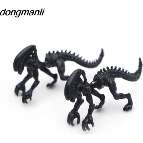 P744 dongmanli New Fashion Cool Alien Earrings Black Enamel Stud Earrings For Women Animal Piercing Ear Jewelry