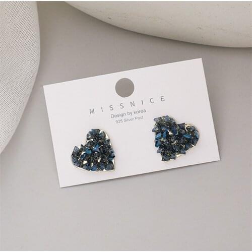 2021 New Arrival Trendy Crystal Blue Gradient Love Stud Earrings For Women Sweet Elegant Jewelry Oorbellen Gift