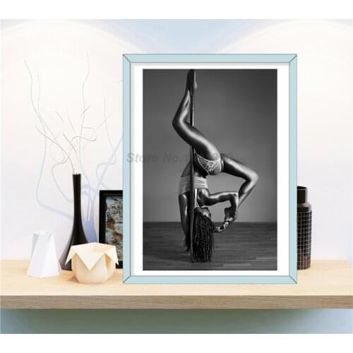 Sexy Woman In Pole Headstand Back View Poster Painting On Canvas Bedroom Wall Art Decoration Pictures Home Decor