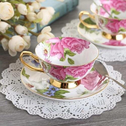 High Quality Bone Porcelain Coffee Cups Vintage Ceramic Cups On-glazed Advanced Tea Cups And Saucers Sets Luxury Gifts