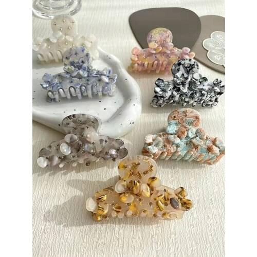 New Ins Fashion Acetate Hair Claw Clip Vintage Flower Rhinestone Clamps Shark Grab Geometric Hair Accessories for Women Girl