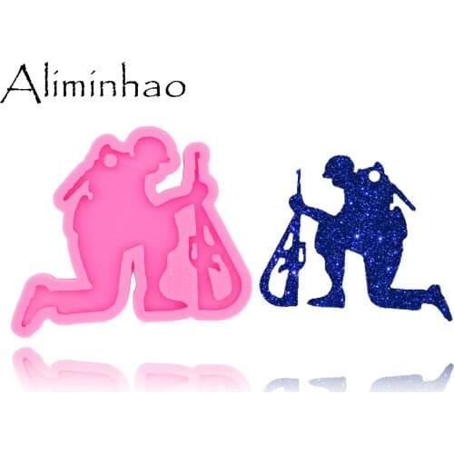 DY0153 Shiny Fallen soldier and gun shape Silicone Molds For DIY epoxy resin Mold Craft - hole has changed on the backpack