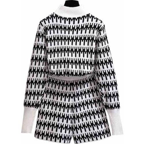 PERHAPS U Women White Black Knitted Geometric Long Sleeve Turtle Neck Pullover Sweater Shorts 2 Pieces Set T0213