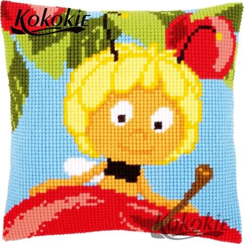 Decorative pillowcase handicraft embroidery yarn 3d cushion mat embroider needlework kits cartoon cross stitch pillow kits