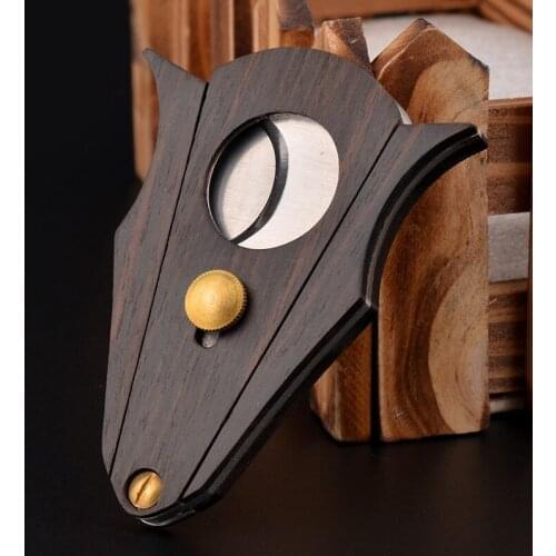 Top Quality Cigar Cutter Sharp Cigar Scissors Guillotinehot Sale Cigarette Cigar Tool Accessories