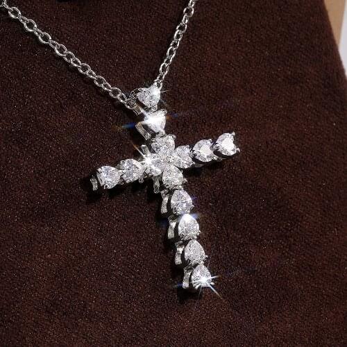 Exquisite Creative Cross Necklace with Zircon, European and American Fashion Trendy All-match Jewelry Pendant Necklace