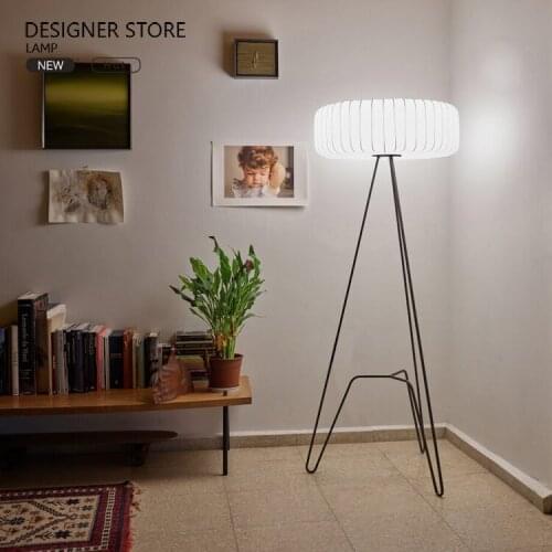 Modern Chinese model room package girl bedroom floor lamp modern minimalist iron triangle living room