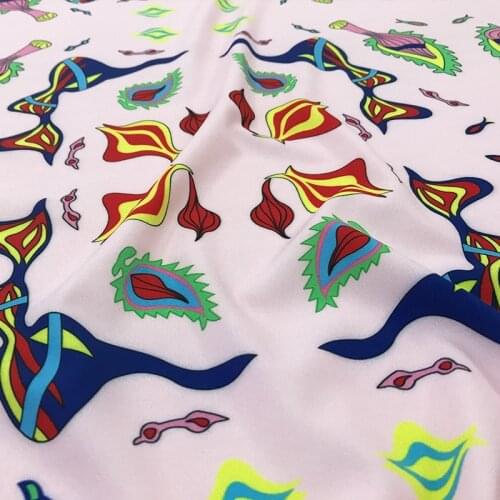 145cm Width Cashew Flower Printed Brand Polyester 4-way Stretch Crepe Shirt Clothing Fashion Fabric Cloth for Dress by Meter