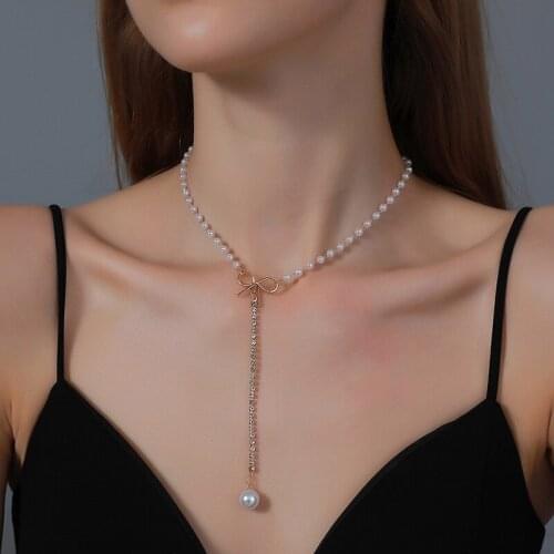 Elegant Long Bowknot Simulated Pearl Chain Necklaces for Women Female Gold Rhinestone Clavicle Chains Bow Knot Necklace Jewelry