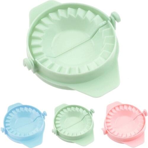 Plastic Dumpling Molds Chinese Food Jiaozi Maker Dough Press Dumpling Pie Ravioli Hand Mould Kitchen Creative DIY Tools