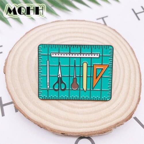 Cartoon Fun Green Learning Tools Ruler Scissors Scale Plate Enamel Brooch Alloy Badge Clothes Bag Pin Accessories Jewelry Gift