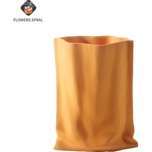 Creative Fold Morandi Color Ceramic Vase, Dried Flower Vase, Creative Home Art Decoration Of Dining Table, Christmas Gift