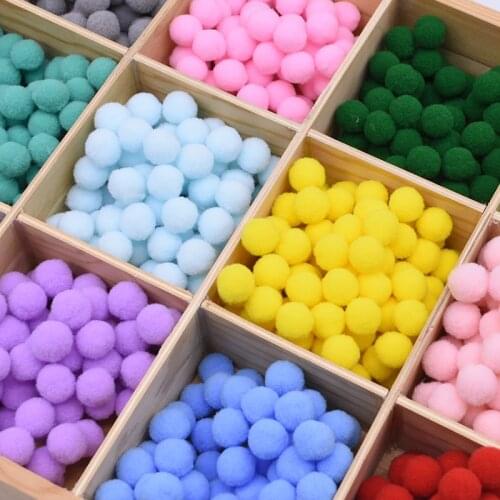 100pcs/lot 15-25mm Pompoms Soft Pom Poms Fur Ball Arts Toys Crafts DIY Apparel Sewing Fabric Supplies Wedding Home Decoration