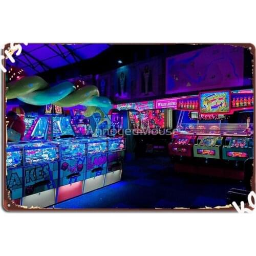 Retro Arcade Poster Metal Plaque Designing Club Plaques Living Room Tin Sign Poster