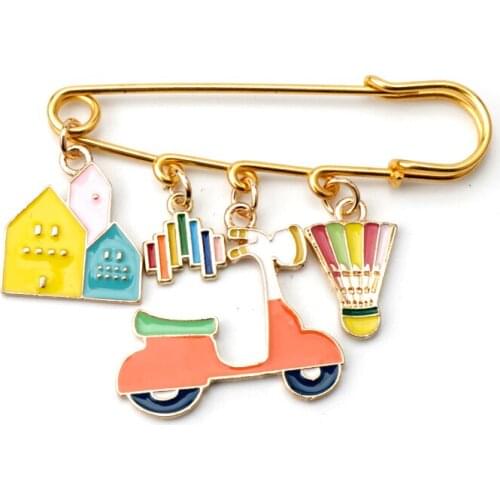 Aesthetic Small Electric Car Pin Badminton House значки Metal Pins Brooch Enamel Pin for Girls Gift