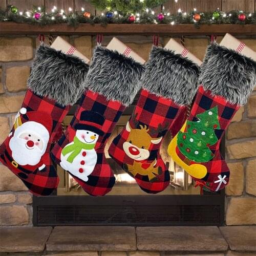 2022 New Hot Santa Elk Fabric Gift Socks Christmas Lovely Gifts Bag For Children Fireplace Tree Christmas Decoration