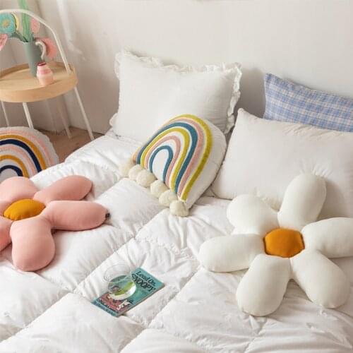 Flower Shape Pillow Decorative Cushions Sofa Home Decor Chair Cushion Childrens Room Bay Window Tatami Decoration Pillow Hugs