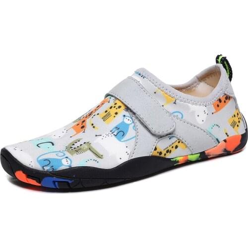 TaoBo Kid Aqua Shoes Small Size 29 30 Boy Girl Water Shoes with Cartoon Trekking Upstream Shoes Women Walking Water Quick Drying
