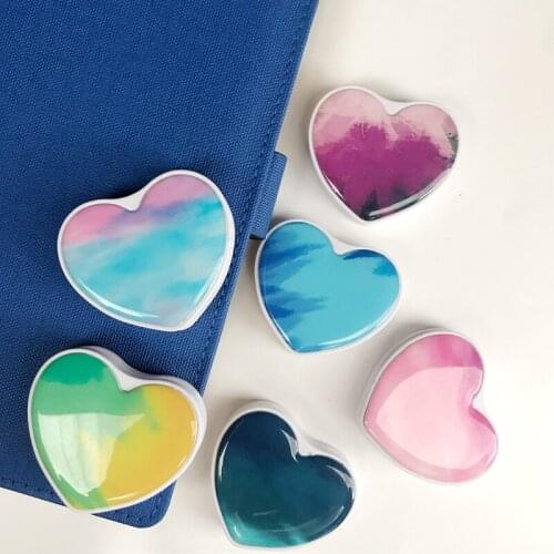 New heart type universal epoxy resin gradient color folding bracket mobile phone ring holder grip mobile phone accessories