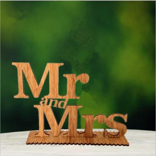Wooden Letter Wedding Sign Mr and Mrs Wedding Cake Topper for Rustic Wedding Decoration Supplies